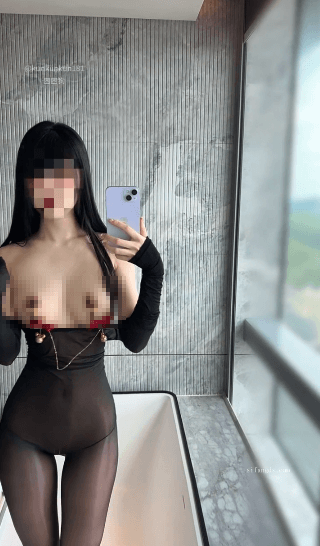 【精品】推特漫画身材困困狗,被健身男友强势后入好痛啊【38V15P】【3.43G】 10 【精品】推特漫画身材困困狗,被健身男友强势后入好痛啊【38V15P】【3.43G】 10