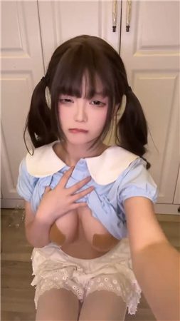 【快手福利】雯宝 晨洁 艾丽丽 en崽 骚主播内衣骚舞诱惑【17V】【1.43G】 11 【快手福利】雯宝 晨洁 艾丽丽 en崽 骚主播内衣骚舞诱惑【17V】【1.43G】 11