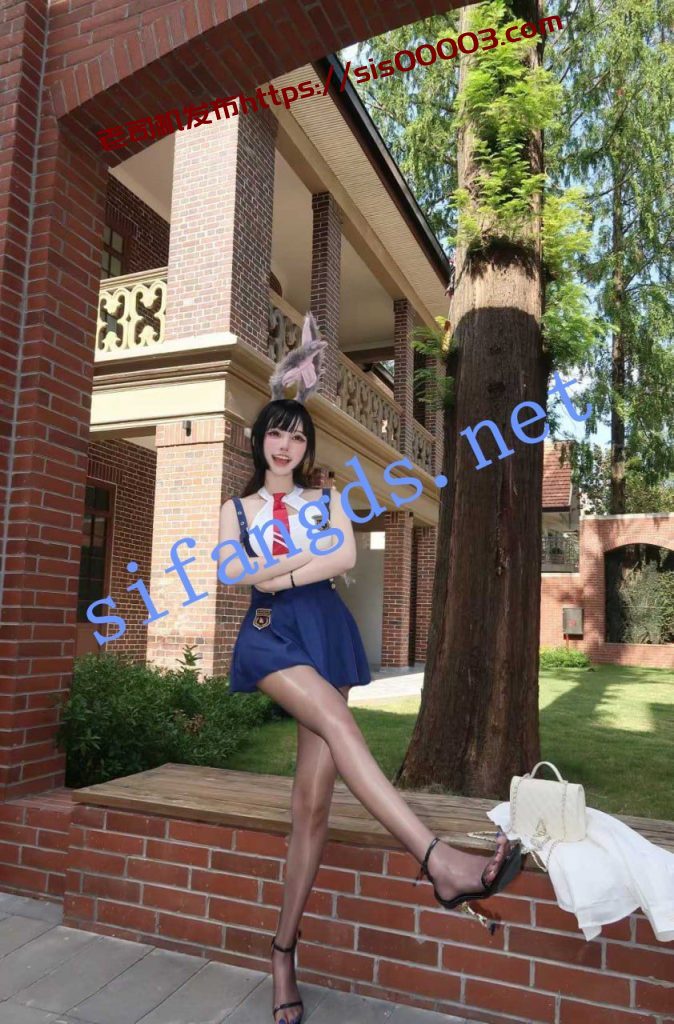 抖音 魔人布欧 35万粉 顶级美女 美腿 足交阳具【11V】【303M】 1 抖音 魔人布欧 35万粉 顶级美女 美腿 足交阳具【11V】【303M】 1