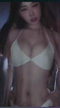 漂漂 啊美 高颜巨乳 露大半个奶 超强抖胸舞 抖成球 超弹【5V】【590M】 4 漂漂 啊美 高颜巨乳 露大半个奶 超强抖胸舞 抖成球 超弹【5V】【590M】 4