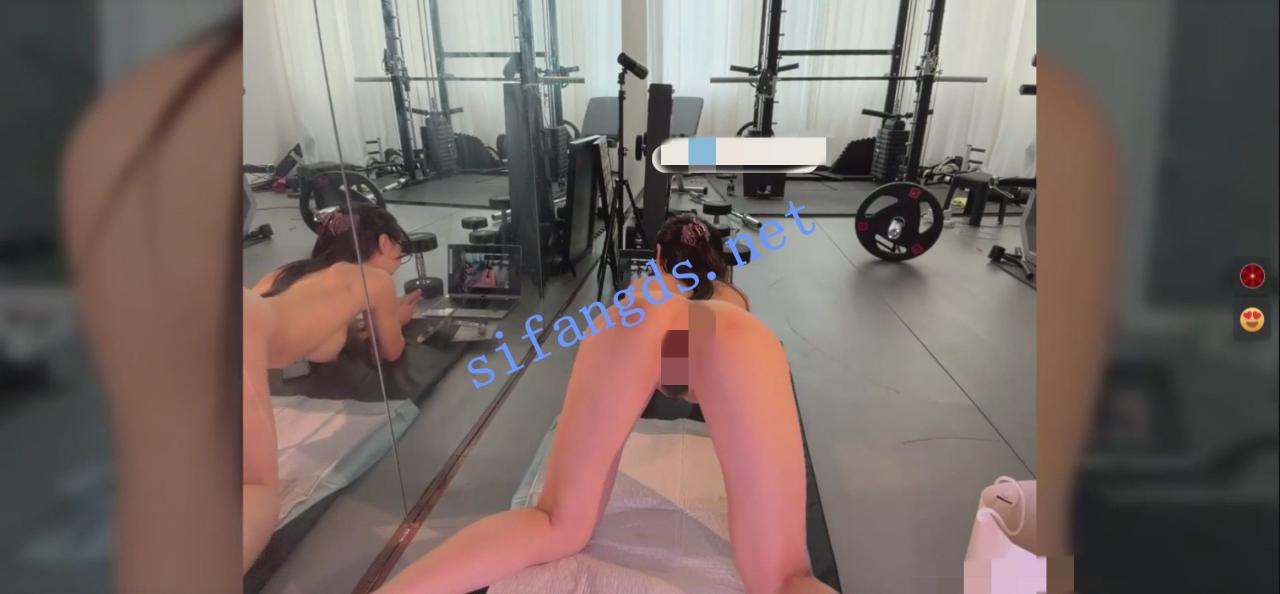 【Stripchat】健身女神xiaowan_x 健身房超近视角自慰 VIP大秀 2 【Stripchat】健身女神xiaowan_x 健身房超近视角自慰 VIP大秀 2