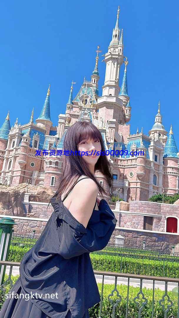 推特@Naomicoolr 小奶油 绝美TS【16P/37V/2.8GB】 1