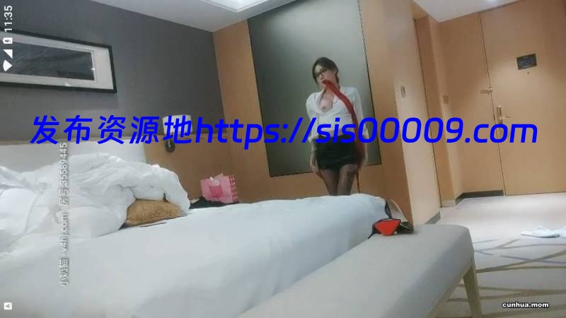 主播 探花系列11月李寻欢车模再返场，翘腿坐莲女携闺蜜战文轩！合集[百度云盘/16V/12.17G] 2