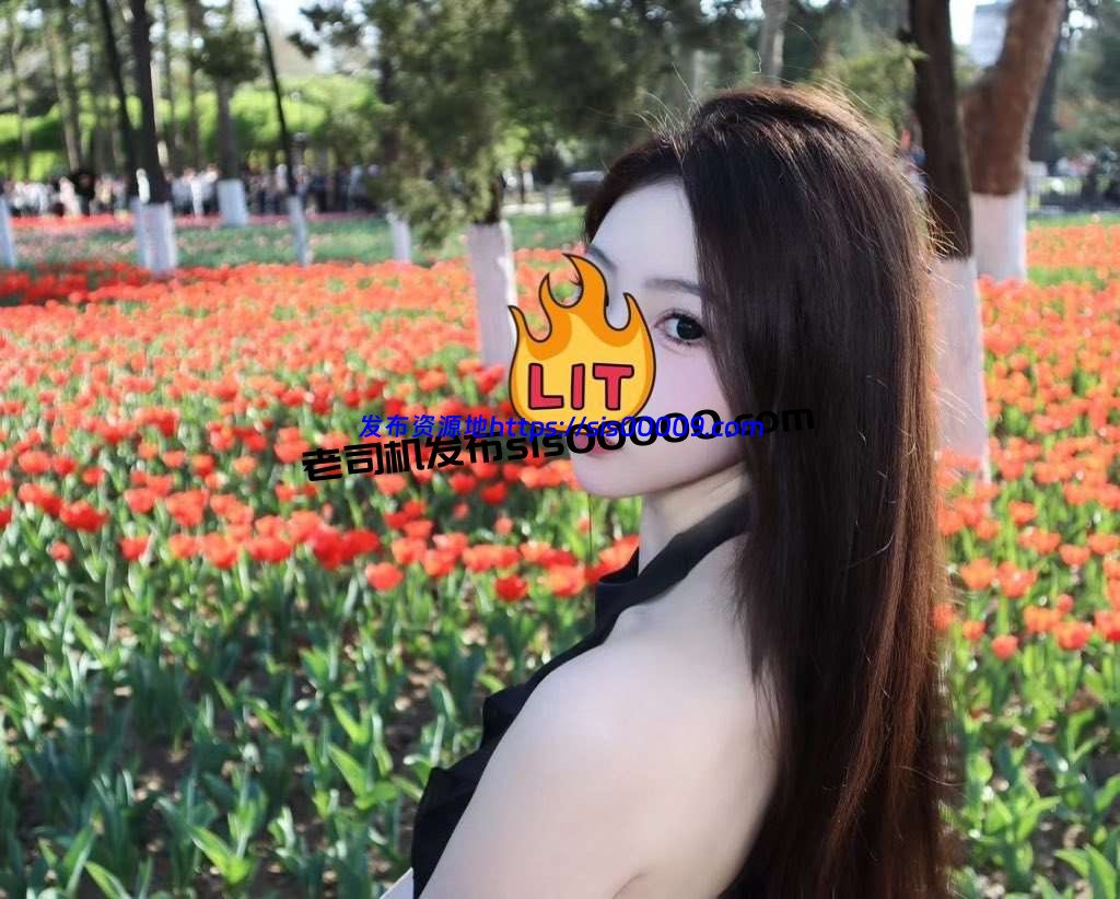 X推特COS颜值天花板@Maniacccccc 付费合集 4GB 1