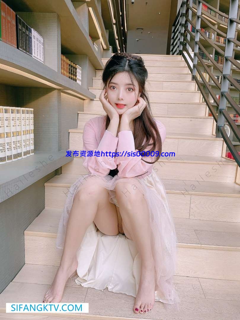 【重磅核弹】秀人网极品巨乳模特 林美惠子 Onyfans付费合集【297P/10V/3.1G】 15