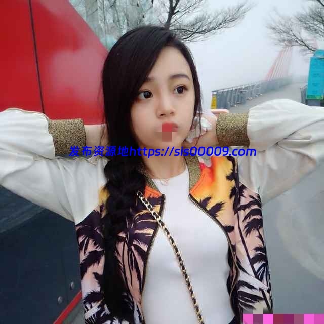 超清纯漂亮小美女交友不慎被人渣套路【309P/2V/2.81G】 1