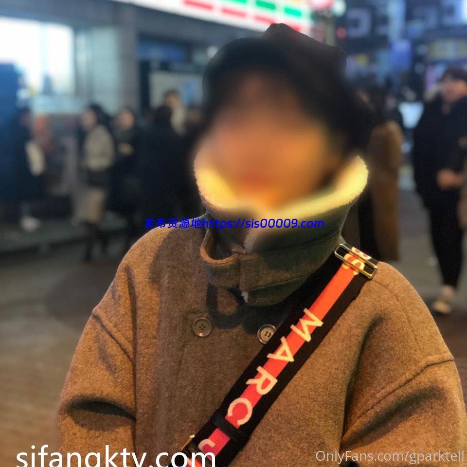 【超级刺激】Onlyfans 换妻俱乐部 Zipac夫妇 【39V/12GB】 5