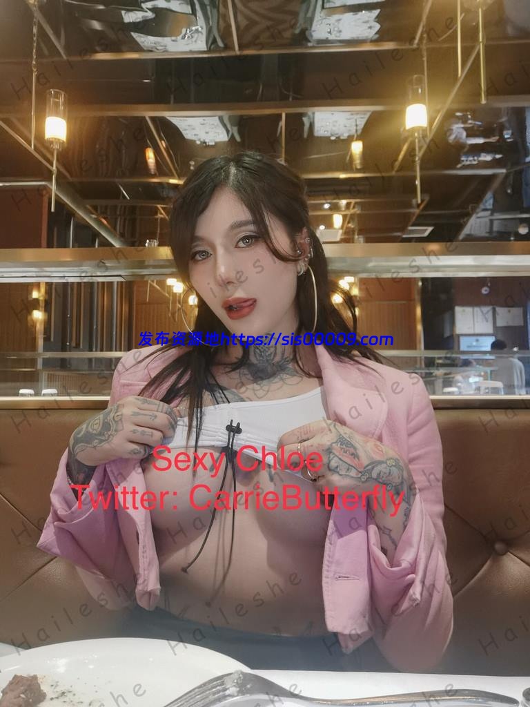 火爆一时的推特网红龙猫夫妇【335P/138V/560M】 12