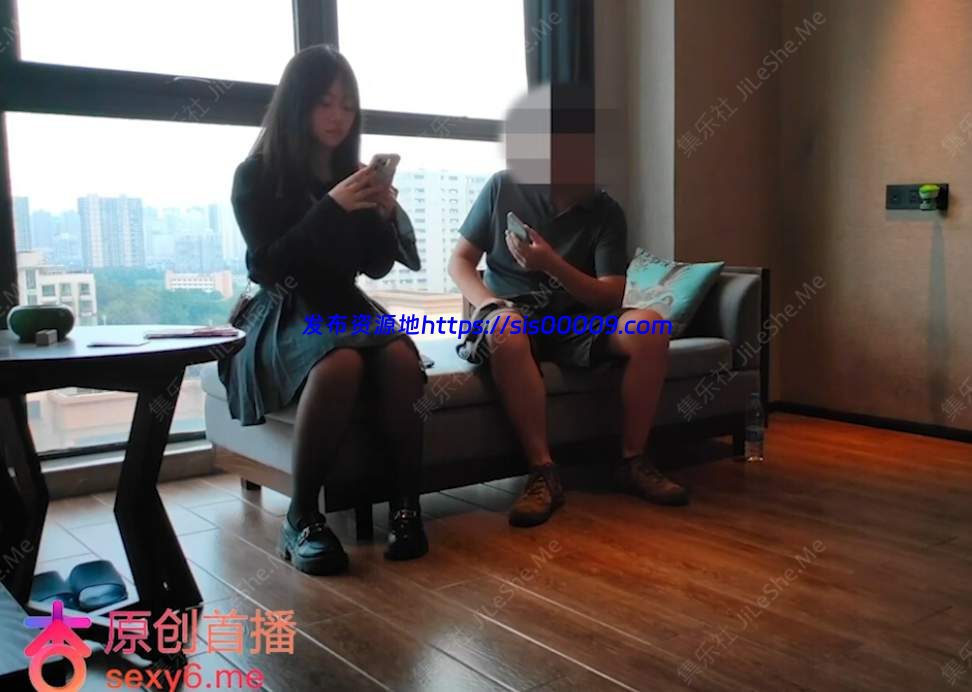 杏吧探花极品哥 合集【5v/3.6g】 4