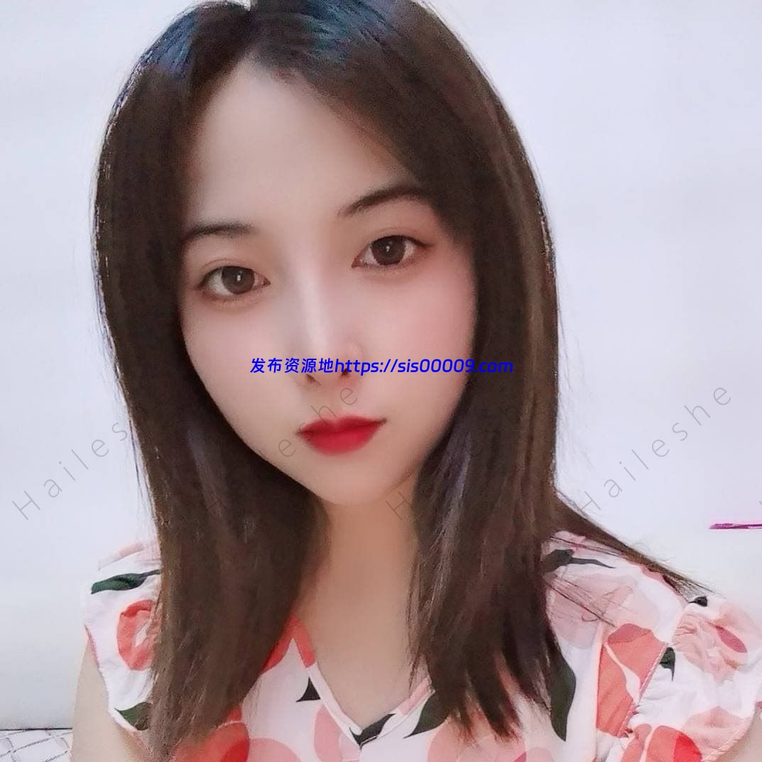 福州超反差初中女老师家中和光头情人【4V/42P/4.32G】 1