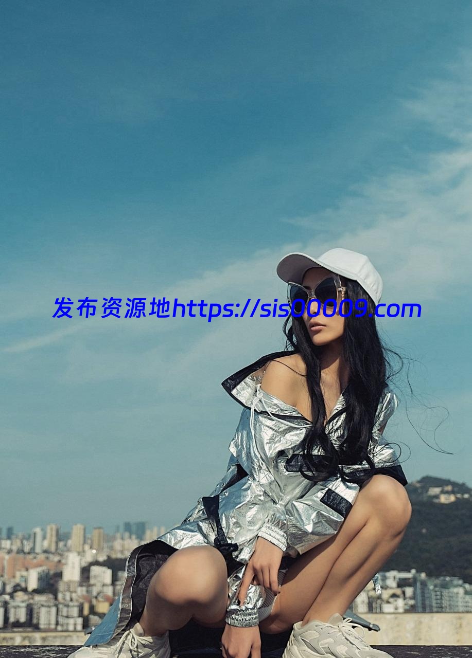 推特Lingyu自购合集【百度网盘236P/114V/289MB】 11