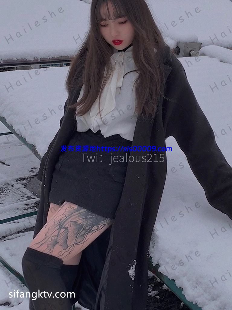 推特网红 考研大学生模特 恐龙小宝贝【135P/37V/436M】 1