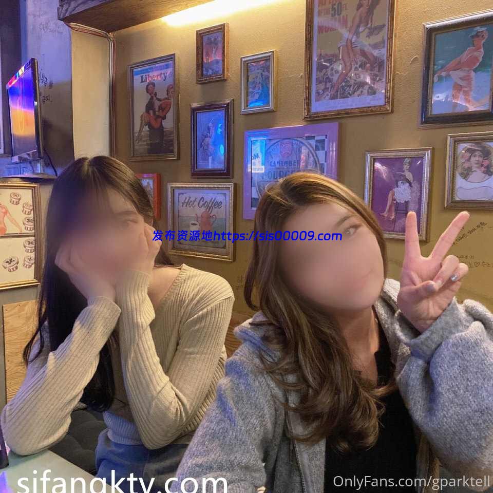 【超级刺激】Onlyfans 换妻俱乐部 Zipac夫妇 【39V/12GB】 7