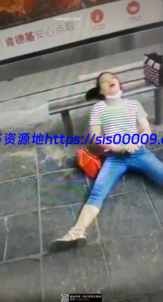 私密猎奇交流群内部网友分享的精彩视频 1