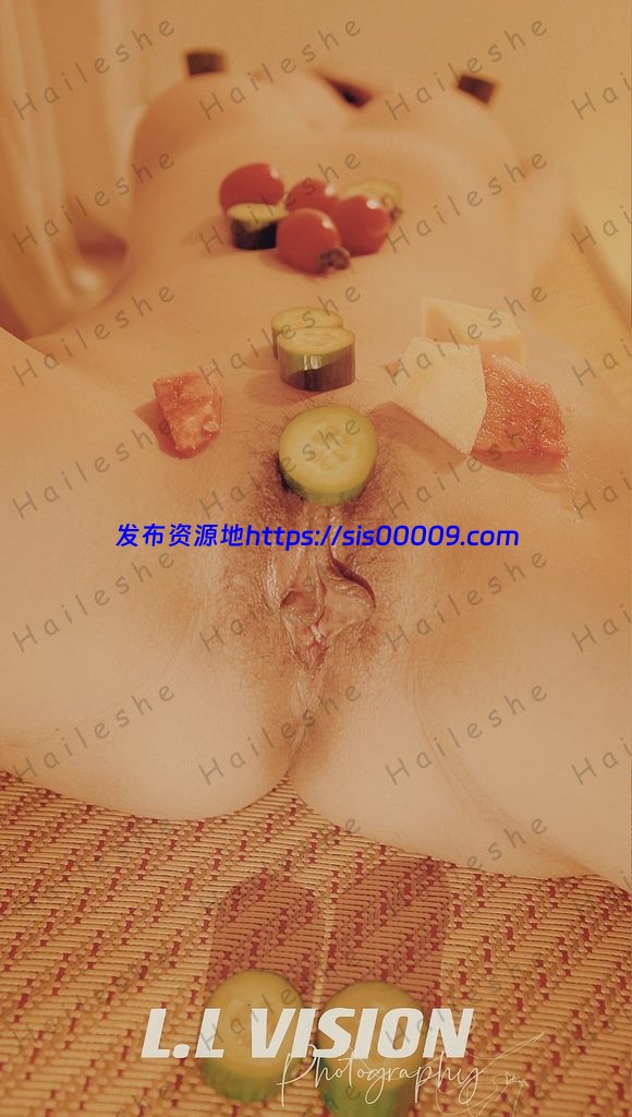 鹿初系列 摄影师 L.L VISION 与模特X爱【842P/45V/1.6G】 3