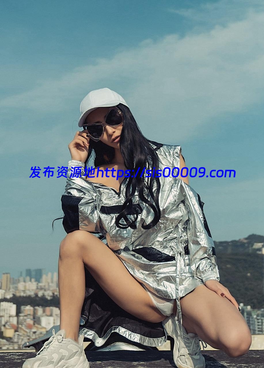 推特Lingyu自购合集【百度网盘236P/114V/289MB】 12