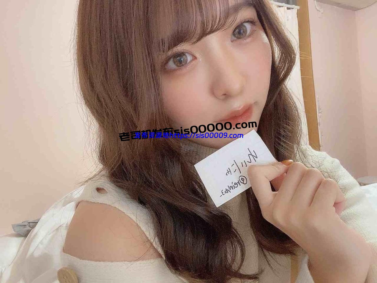 X推特露脸高颜值反差福利姬@reinya3【54P/7V/4.8GB】 1