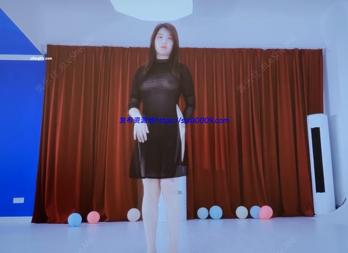 日月俱乐部 阿昆 脱衣裸舞走秀  稀缺全裸【4V/1.96GB】 5