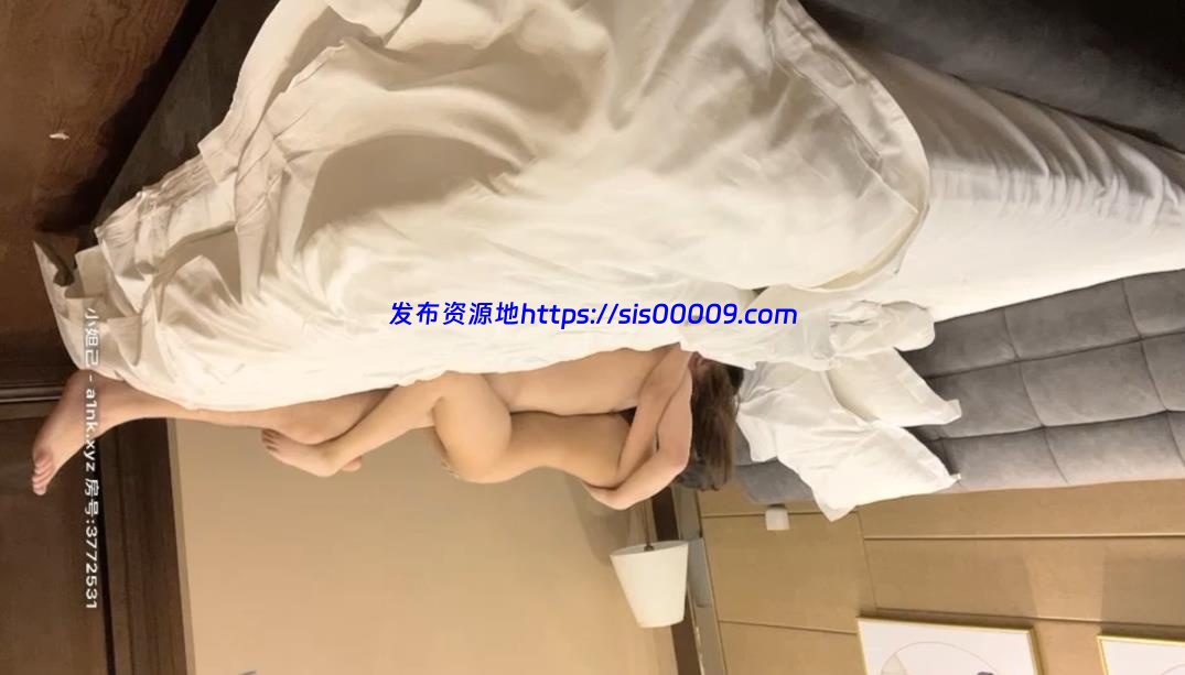 2021.3.10泡良大佬【白嫖探花】密码房“拜金女”两个海王经典过招【1V/1.15G】 3