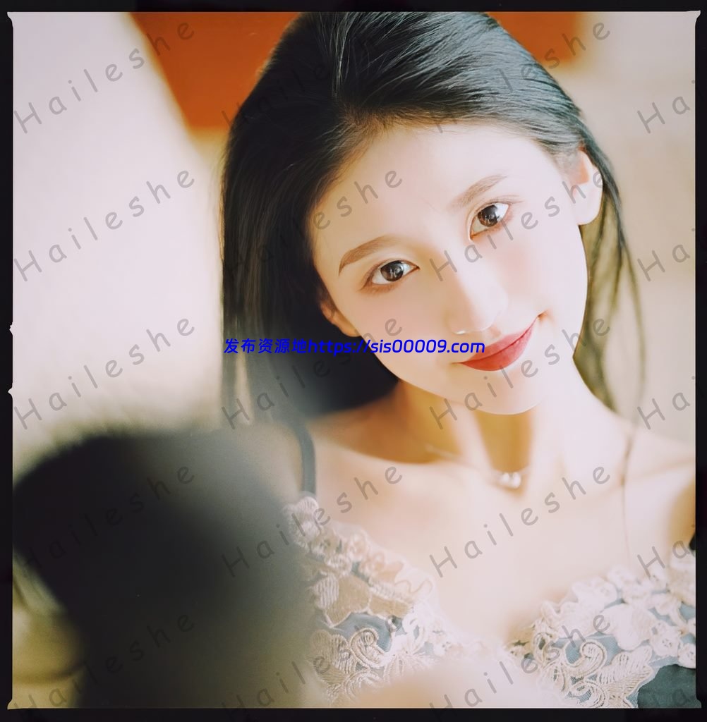 极品清纯美女模特彤彤露三点私房【41P/174M】 4 极品清纯美女模特彤彤露三点私房【41P/174M】 4