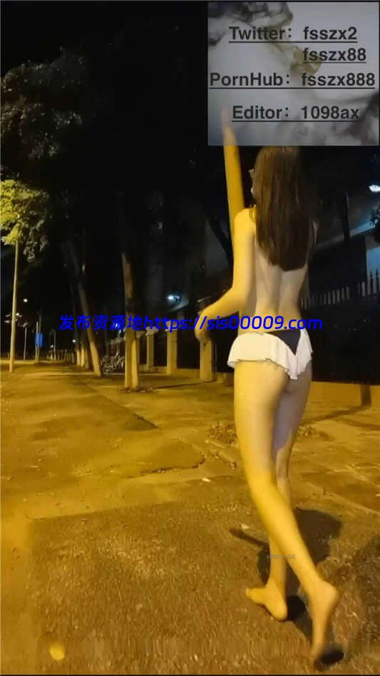 推特人气露出女神FSS『冯珊珊』高价会员私拍流出 – 美骚女战士 代表月亮惩罚你[1V/463MB] 2