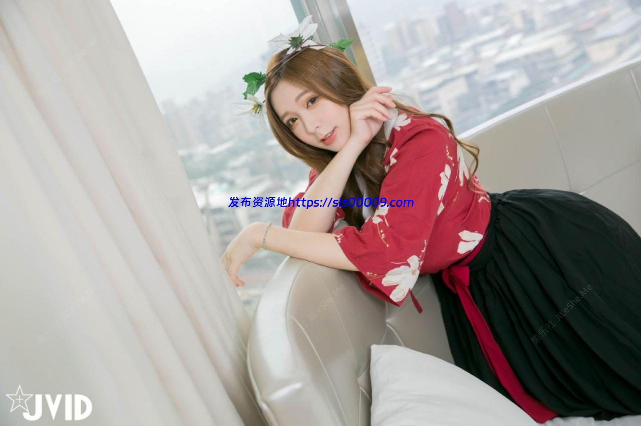 JVID 本垒奈-天官赐福之这不是花神是乳神,真乃奇尺巨乳【131P+1V/652MB】 2