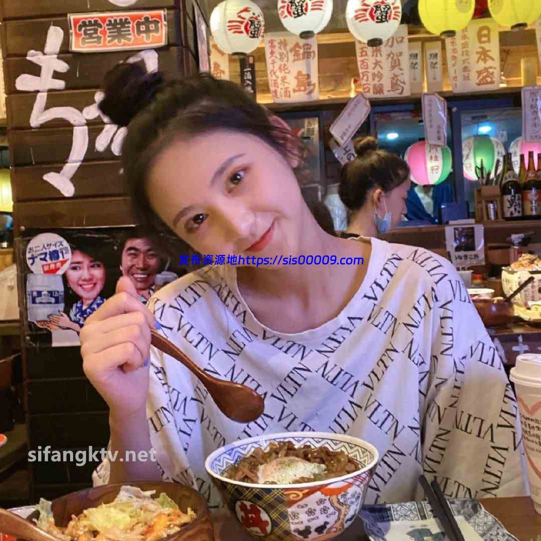 【精选】某房高价反差婊生活淫乱视图合集【NP/NV/10GB】 12