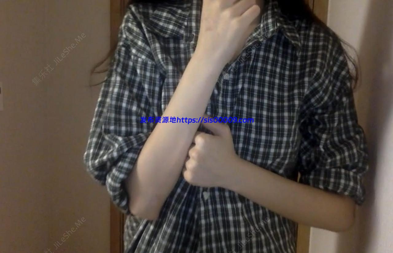 真实极品身材粉嫩萝莉-alwaysgenie绝版合集【16V/467MB】 1