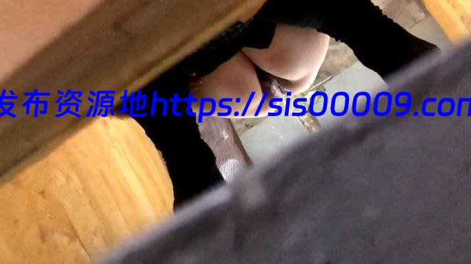 厕拍 2021最新艺校舞蹈生和老师高颜值系列1+2【多v/4.2G】 8