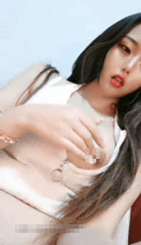 ♥️风情万种【美术系学妹V可约】艳舞抖动饱满柔软美乳 1