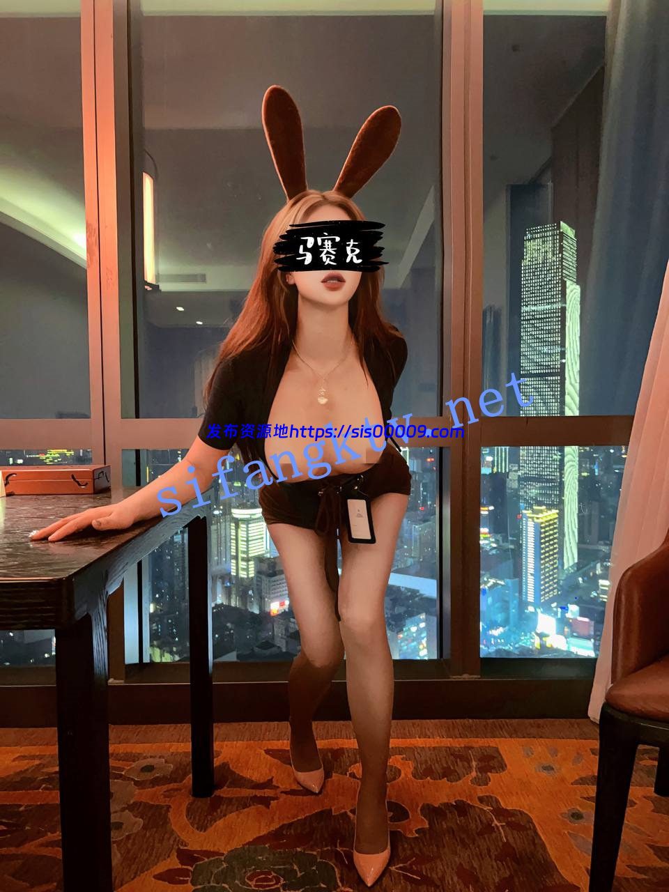 极品绿帽淫妻【小鲸鱼】9月最新福利,与大魔王4P换妻混战 5 极品绿帽淫妻【小鲸鱼】9月最新福利,与大魔王4P换妻混战 5