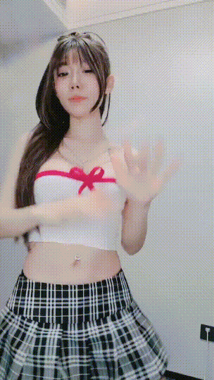 女神女神！卧槽！好漂亮啊~【琳骆熙】骚舞！自慰！爽飞天~ 2