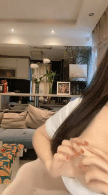 【顶级绿播女神下海 绵绵m】秒杀各路网红逆天颜值绝世美乳 2