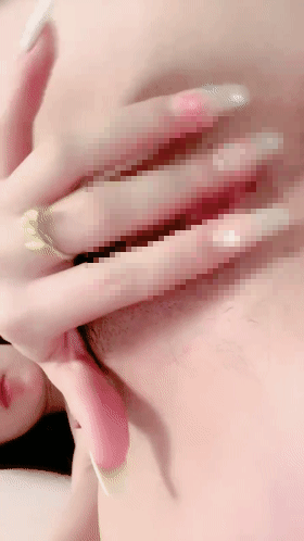 ✈罕见校花女神✈20小时【三点凌晨雨】美甲狂扣淫水冒泡！ 4