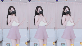 精品裸舞【5721004】穿裙子跳舞 露胸 皮肤白暂身材好 1