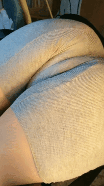 绿播健身女神【馨婉儿】绝色美乳大奶紧身裤骆驼趾 1