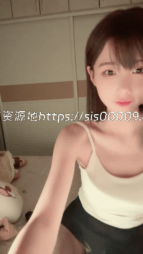 纯欲天花板【小思思要吃糖】超高颜值美臀白虎粉穴 1