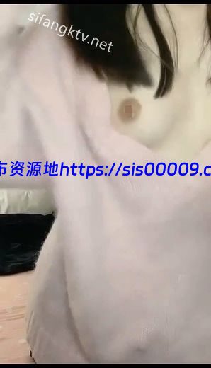 七彩套路大绿播-偷藏猫  早期绝版情趣内衣漏奶揉B秀~ 12