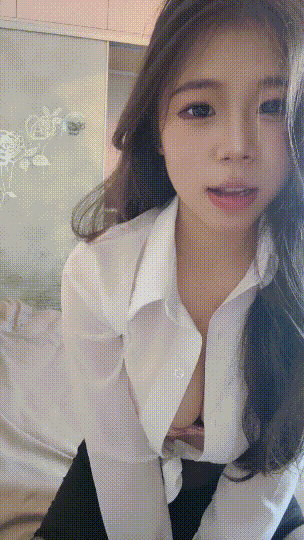 重磅！最顶级校花！超级美女~【水煮鱼】道具自慰！狂喷水~ 1