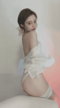 ❤️校园女神~【天真】长腿骚舞~道具插逼~白浆直流！ 1