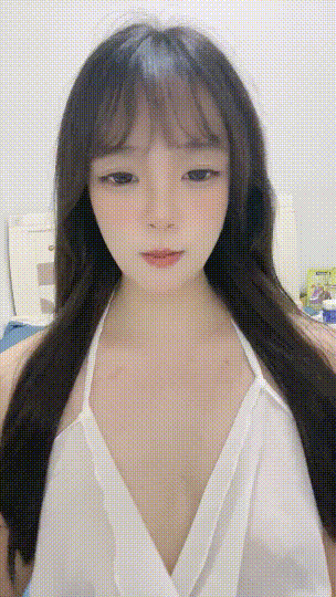 重磅！兄弟们！最美校花来了~【大学生尤美】扣穴自慰！爽~ 2