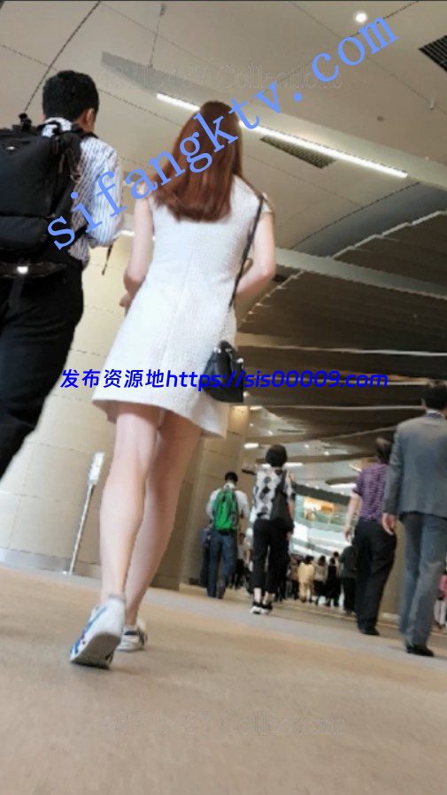 【CD抄底】487系列CW098-跟拍白裙大白腿美女上楼梯 1