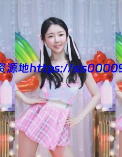 2022年01月23日 BJ申娜恩，小露，草草，卢彬，金娜美 2