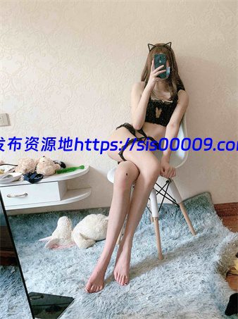 推特网红美少女▌耀灵 ▌黑色薄丝内衣情趣诱惑 1