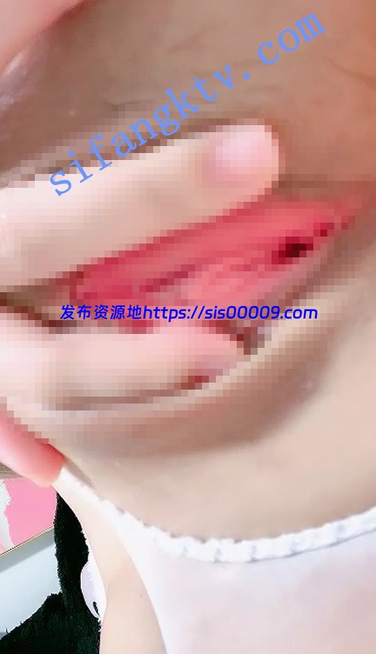 【小粉芝芝黛】极品嫩妹  大奶粉穴  道具自慰 扣穴特写 2