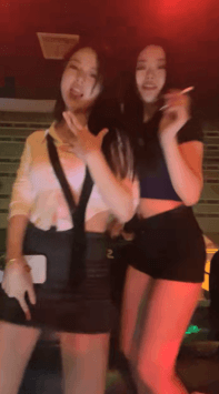 酒吧姐妹骚舞【03年安琪拉表妹】尿尿啪啪20小时 1