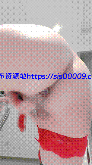 骚到极致！女淫魔！【雅典娜】对镜抠逼狂喷~浓稠粘液嘀嗒~ 2