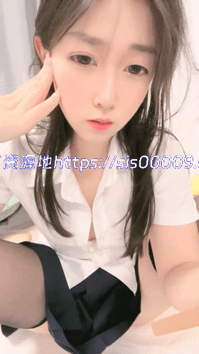 19岁JK少女~【小糖丸】年纪轻轻性欲超级强~自慰喷水~爆浆 1 19岁JK少女~【小糖丸】年纪轻轻性欲超级强~自慰喷水~爆浆 1