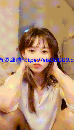 撸管推荐！女神回归~【迪尼斯在逃公主】疯狂喷水爽到颤抖~ 1