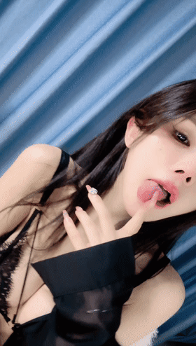 ✈终极玩物~宅男杀手✈20小时【蕾娅】全裸发骚摇舞自摸爽~~ 2